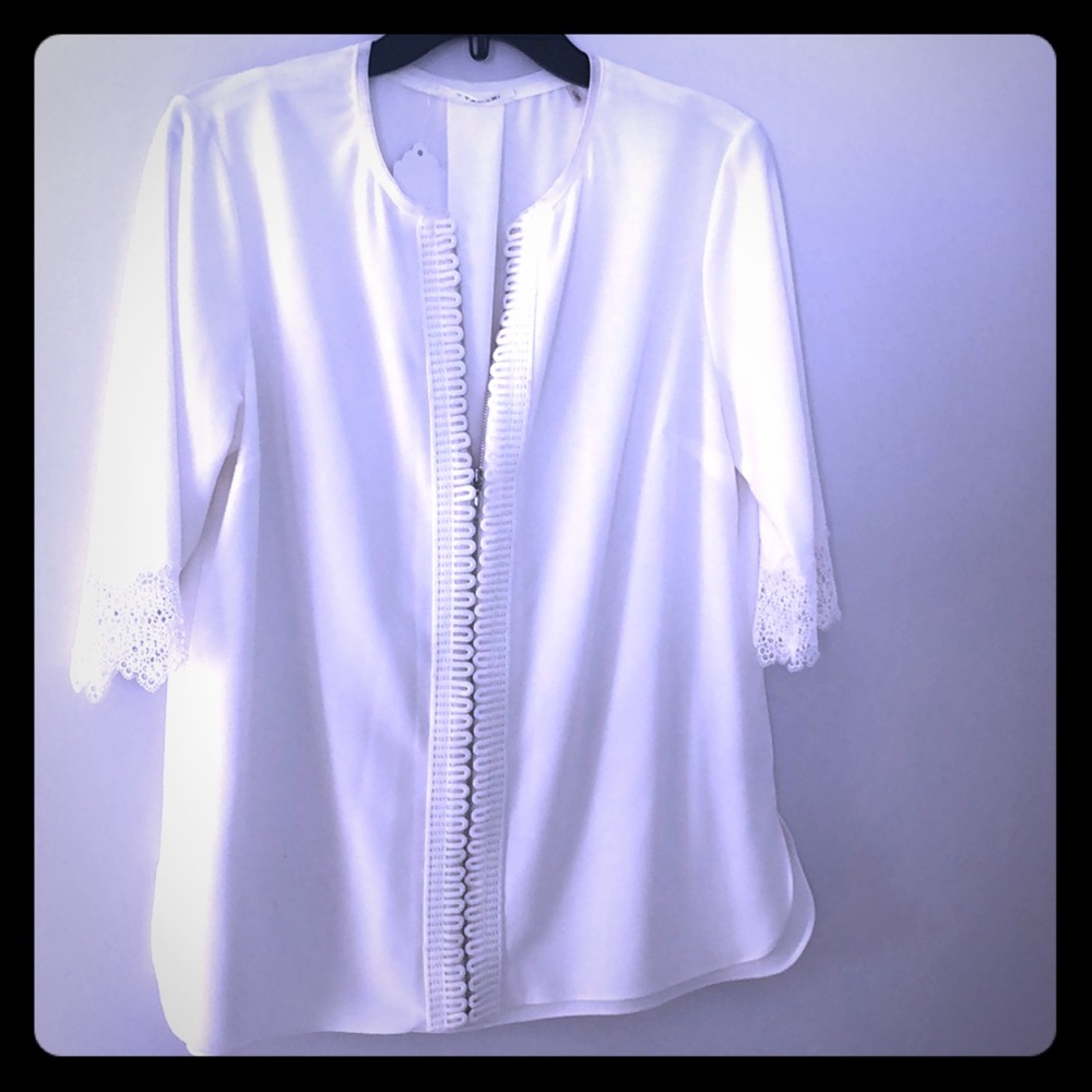 Tahari Zip Blouse